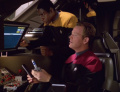 Tuvok und Tom Paris arbeiten im Delta Flyer.jpg