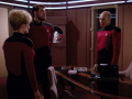 Picard bedankt sich bei Riker und Shelby.jpg