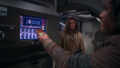 Klingonen stehlen Daten von der Enterprise.jpg
