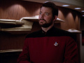 Riker erfährt von seiner Beförderung zum Captain.jpg