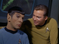 Kirk fragt Spock, ob sein Handeln eine Verzweiflungstat war.jpg