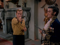 Trelane fordert Kirk zum Duell.jpg