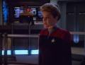 Janeway fordert die Freilassung von Torres.jpg