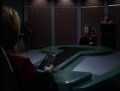 Ransom wird von Janeway befragt.jpg