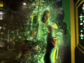 Janeway durchbricht ein Borg-Kraftfeld.jpg