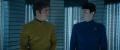 Kirk und Spock lassen sich wechselseitig nicht zu Wort kommen.jpg