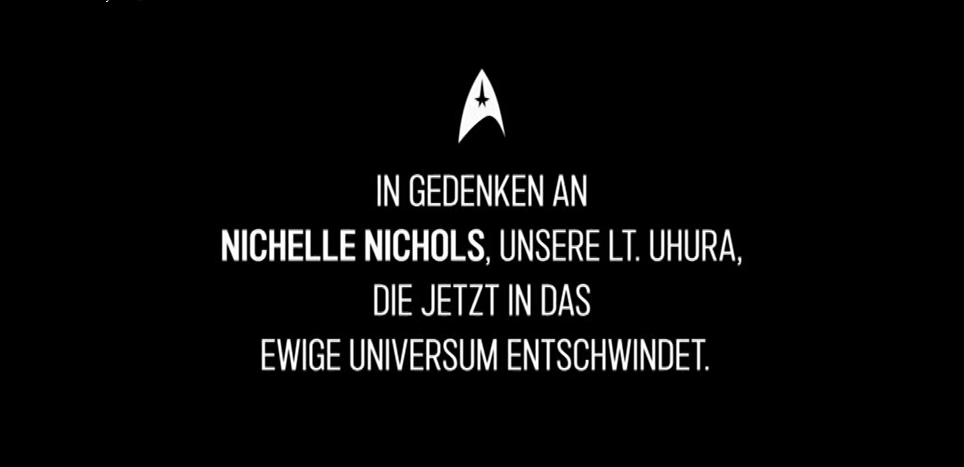 Eine Gedenkeinblendung anlässlich des Todes von Nichelle Nichols am 1. August 2022