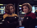 Torres und Janeway haben Zweifel an Sevens Theorie.jpg