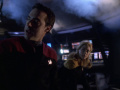 Burke und Gilmore während es Gefechts mit der Voyager.jpg