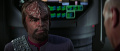 Worf empfängt Picard und Data im Transporterraum.jpg