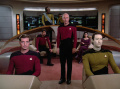 Picard erfährt von der Forderung Debins.jpg