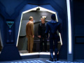 Odo besucht O'Brien in der Arrestzelle.jpg