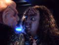 Der Klingone presst Quark an die Wand.jpg