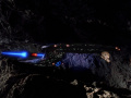 Enterprise fliegt in den Asteroiden.jpg