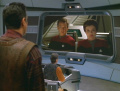 Janeway Hologramm entdeckt die Rebellion.jpg