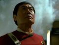 Sulu beim Kampf gegen die Klingonen.jpg