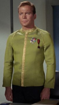 Kirk in Galauniform.jpg