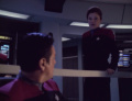 Janeway und Chakotay erkennen, dass Kes sie verrät.jpg
