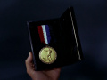 Kirks Medaille 2.jpg