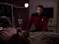Riker weigert sich Worf zu töten.jpg