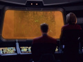 Die USS Voyager trifft in einem Nebel auf Borg-Kubus.jpg