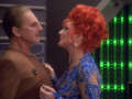 Lwaxana und Odo (2369).jpg