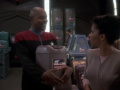 Sisko entschuldigt sich bei Kasidy.jpg