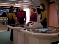 Picard zeigt Satie den vermeintlichen Tatort.jpg