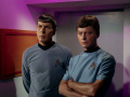 McCoy und Spock befragen Kirk zu seiner Kommandotauglichkeit.jpg