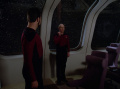Picard sagt Riker, dass ihnen Wasser bis zum Hals steht.jpg