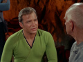 Kirk sagt Septimus, dass Mericus ihr Freund war.jpg