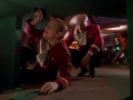 Picard versucht Zweller die Sabotage auszureden.jpg
