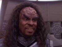 Sisko als Klingone.jpg