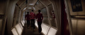 Kirk, Spock und Saavik rennen einen Korridor entlang.jpg