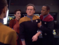 Sisko muss O'Brien zurück halten.jpg