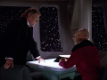 Moriarty bitte Picard um Freiheit für sich und die Countess.jpg