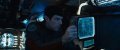 Spock übernimmt die Steuerung eines der Schwarmschiffe.jpg