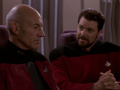 Picard und Riker unterhalten sich über die Mission.jpg