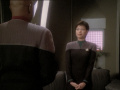 Sisko bittet Dax um Hilfe bei der Suche nach O'Brien.jpg