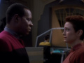 Sisko verspricht Kira sie zurück zu bekommen.jpg