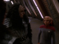 Nog fordert Klingonen auf weiterzugehen.jpg