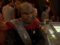 Worf hofft auf Angriff der Klingonen.jpg