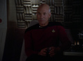 Picard erzählt Wesley von dem Zwischenfall der ihn sein Herz kostete.jpg
