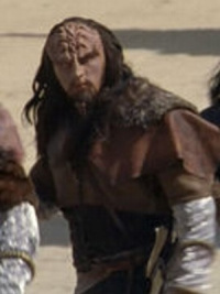 Klingone in Koroks zweitem Landetrupp 2.jpg