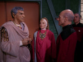 Picard und Sarek verabschieden sich.jpg