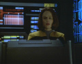 Torres übermittelt die Daten den Borg.jpg