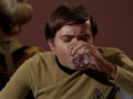 Chekov trinkt Wodka.jpg
