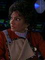 Uhura mit geöffneter Uniformjacke.jpg