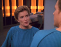 Janeway sagt Paris, dass in vielen Spezies Weibchen dominant sind.jpg