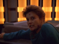 Janeway wird vom Doktor euthanasiert.jpg
